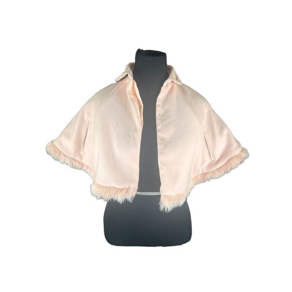 Catherin Malandrino girls size 5T Soft Pink Floral Embroidered Feather Cape - Picture 2 of 5